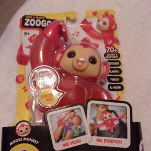 Little Live Pets Hug N' Hang Zoogooz Gooey Pet Mooki Monkey Interactive